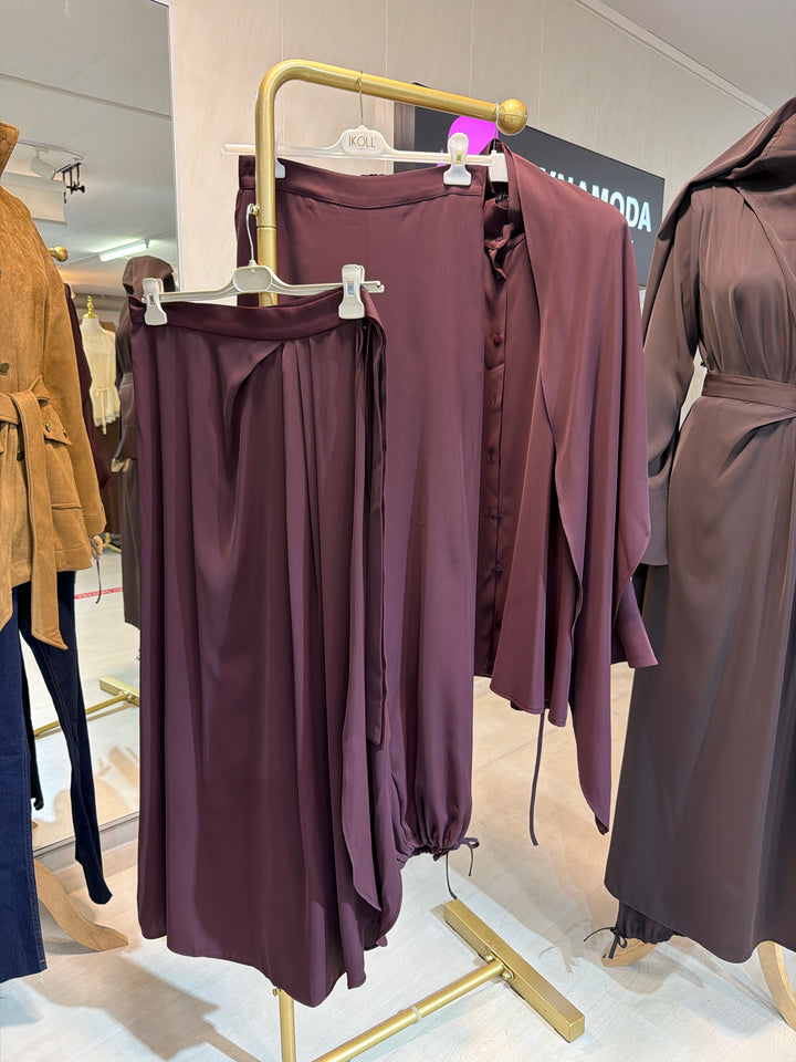 Liora 4-teiliges Modest Set – Tunika, Hose, Wickelrock &amp; Hijab