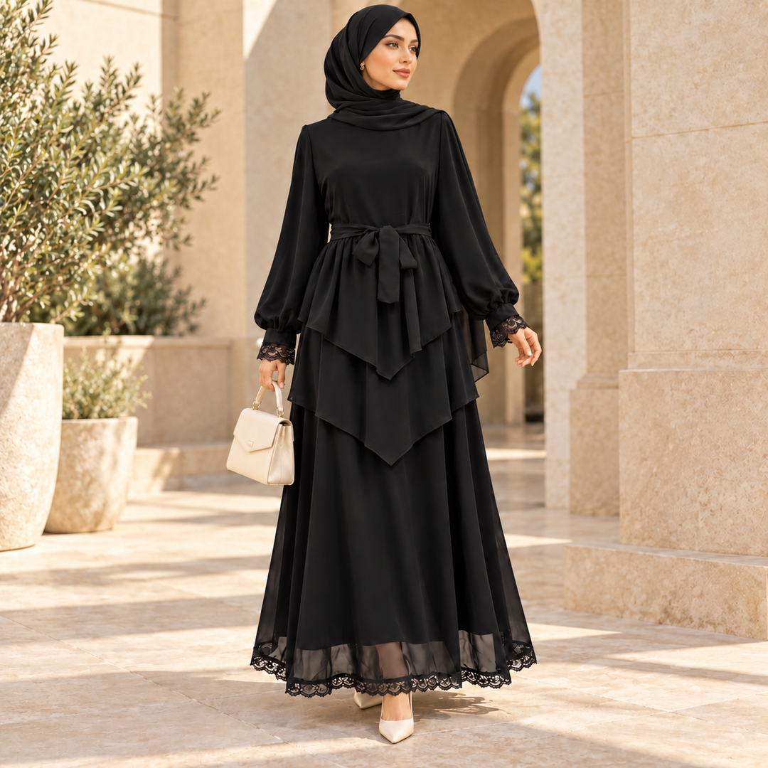Maxikleid mit Stufen und Bindegürtel